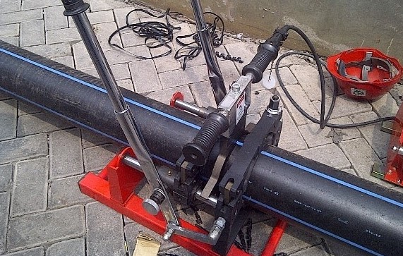 Bagaimana Daya Tahan Pipa HDPE Terhadap Suhu Ekstrem?